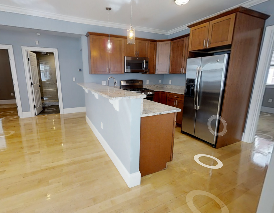 15 Orchard St, Unit 1 in Cambridge, MA - Building Photo