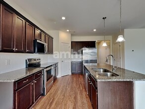 604 Drema Ct in Murfreesboro, TN - Foto de edificio - Building Photo