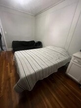 1144 E Grand St, Unit 211 in Elizabeth, NJ - Building Photo - Building Photo