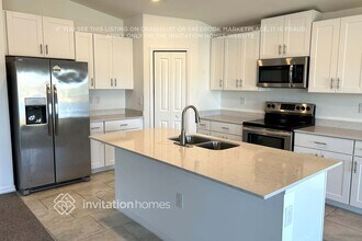 4203 Palatina Way in North Fort Myers, FL - Foto de edificio - Building Photo