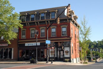 Penn Building in Easton, PA - Foto de edificio - Building Photo