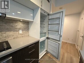 8 Mercer St in Toronto, ON - Building Photo - Building Photo