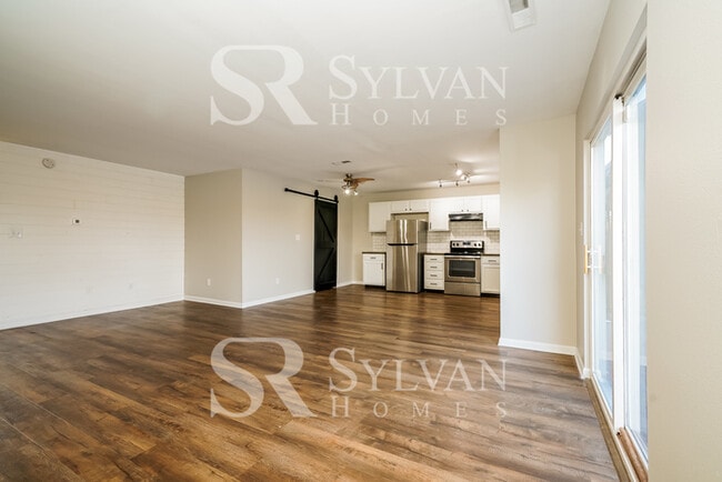 6756 Wimbledon Dr in Zionsville, IN - Building Photo - Building Photo