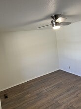 135 Orchard Dr in Chickasha, OK - Building Photo - Building Photo