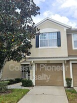 2035 River Turia Cir in Riverview, FL - Building Photo