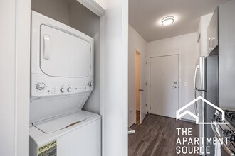 2340 N California Ave in Chicago, IL - Building Photo - Building Photo