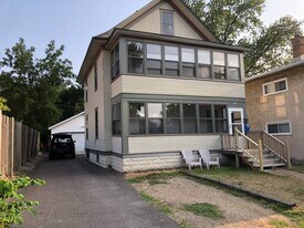 1610 Selby Ave in St. Paul, MN - Building Photo