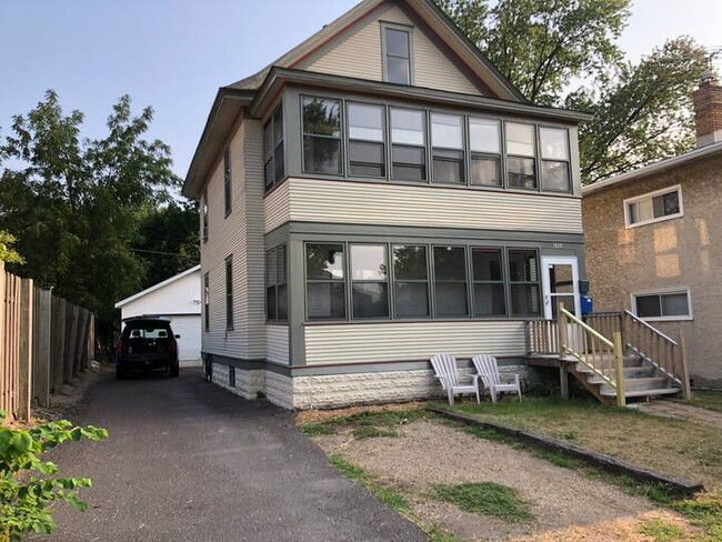 property at 1610 Selby Ave