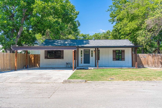 property at 159 S Hackberry Ave
