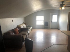 3947 E Calvary Rd-Unit -3 in Duluth, MN - Building Photo - Building Photo