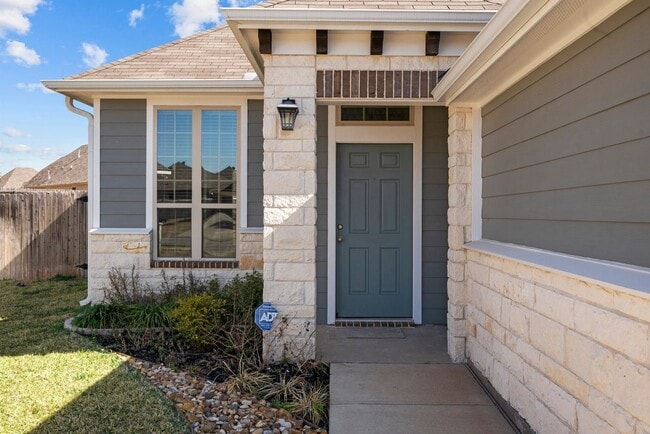 2079 Positano Loop, Unit 03-223 in Bryan, TX - Building Photo - Building Photo