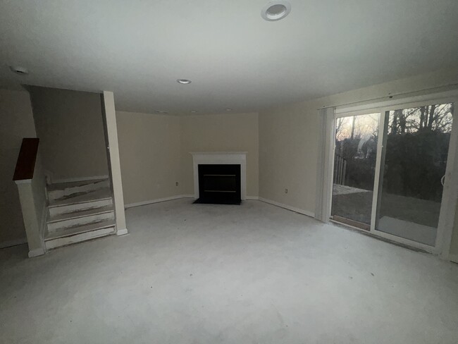 6 Highlands Ct in Owings Mills, MD - Building Photo - Building Photo