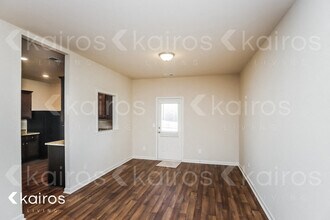 10994 Lakeview Cir in Vance, AL - Building Photo - Building Photo