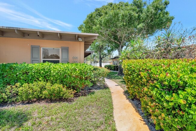 710 SE 4th Ave, Unit 712 in Delray Beach, FL - Building Photo - Building Photo