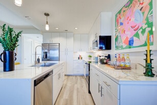 The Vue in San Antonio, TX - Building Photo