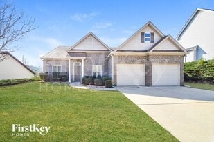 4469 Fairmont Dr in Pinson, AL - Building Photo