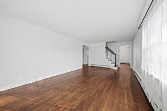 8 Petrel Rd in Quincy, MA - Building Photo - Building Photo