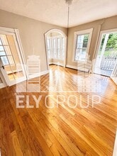 119 Day St, Unit 1 in Fitchburg, MA - Building Photo - Building Photo