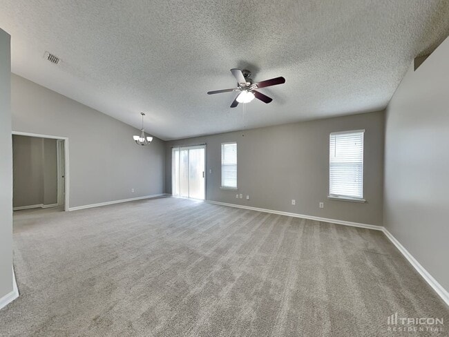 298 Fawnridge Ln in Orange Park, FL - Building Photo - Building Photo