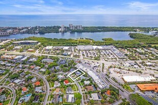 450 NE 5th Cir in Boca Raton, FL - Building Photo