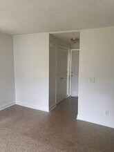 406 Easy St in Hartsville, SC - Building Photo - Building Photo