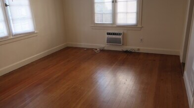 535 Yakima St, Unit B in Wenatchee, WA - Building Photo - Building Photo