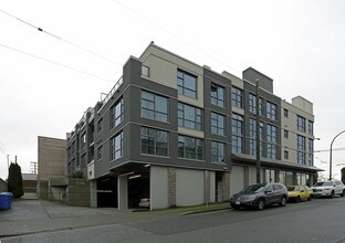 4868 Fraser St in Vancouver, BC - Building Photo - Building Photo