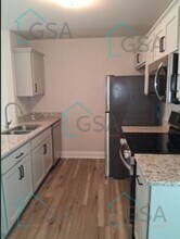 4306 Edwards Rd in Taylors, SC - Foto de edificio - Building Photo