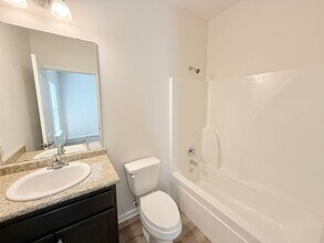 8923 Untreiner Ave in Pensacola, FL - Building Photo - Building Photo