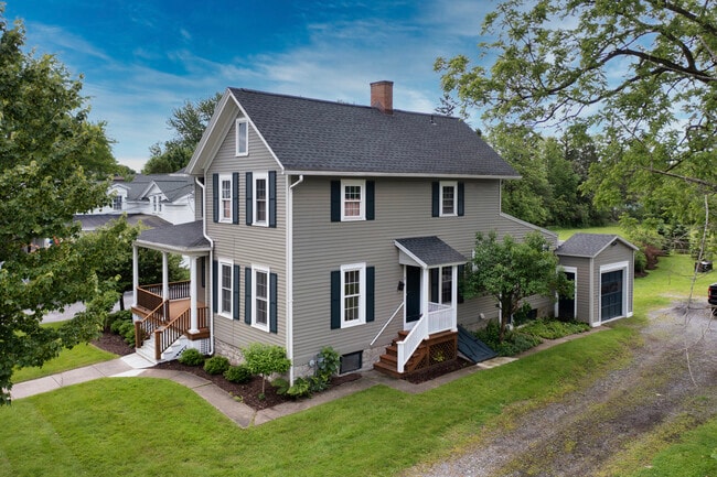57 W Genesee St in Skaneateles, NY - Building Photo - Building Photo