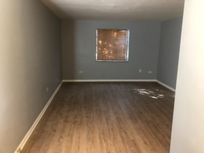 4233 Ridge Rd in Cleveland, OH - Building Photo - Building Photo