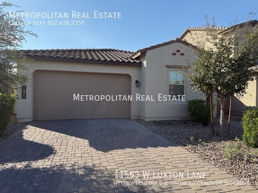 11563 W Luxton Ln in Avondale, AZ - Building Photo