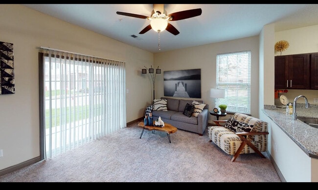 107 Presido Ln, Unit 301