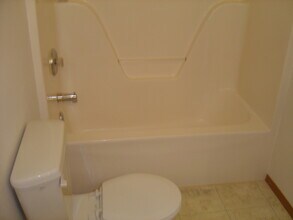 2151 N Ave B in Springfield, MO - Building Photo - Building Photo