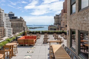 88 Greenwich St, Unit Great studio at Giana tital district in New York, NY - Building Photo