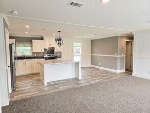 526 S Leona Ave in Lecanto, FL - Building Photo - Building Photo