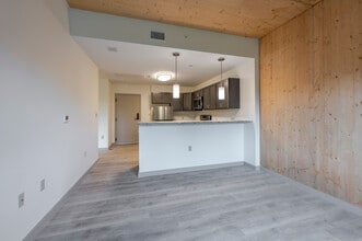 340+ Dixwell in New Haven, CT - Building Photo - Interior Photo