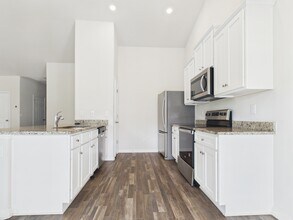 1025 Chappell Wy in Charlotte, NC - Building Photo - Building Photo