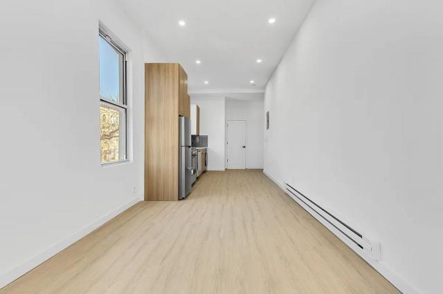 201 St Nicholas Ave-Unit -3L in Brooklyn, NY - Building Photo - Building Photo