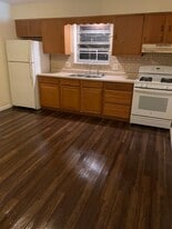 1317 Virginia Ave in Wood River, IL - Building Photo