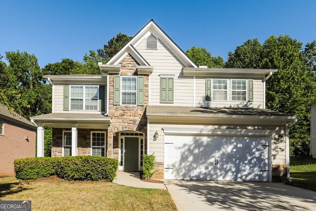 property at 2420 McIntosh Dr