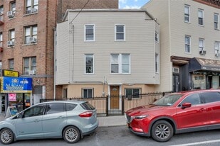 3338 Fort Independence St in Bronx, NY - Building Photo