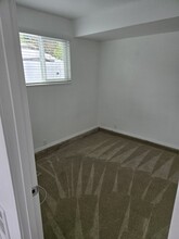 4674 Tajo Dr in Santa Barbara, CA - Foto de edificio - Building Photo