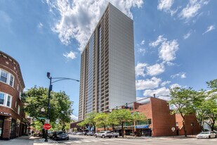1636 N Wells St in Chicago, IL - Building Photo