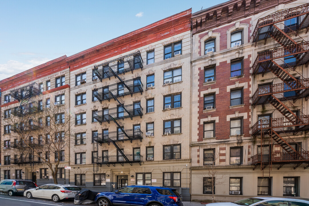 540 W 158th St in New York, NY - Building Photo