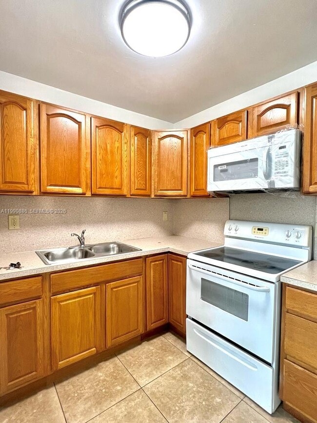 property at 1412 SW 41st Ave