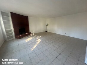 3460 Columbia Dr in La Verne, CA - Foto de edificio - Building Photo