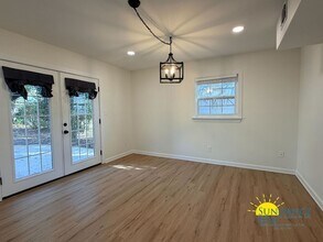 335 Holmes Blvd NW in Fort Walton Beach, FL - Building Photo - Building Photo