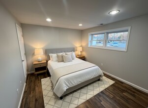 526 Raven Ct in Toms River, NJ - Building Photo - Building Photo