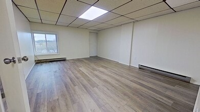 641 W Broadway in Red Lion, PA - Building Photo - Building Photo